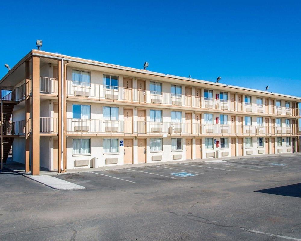 Rodeway Inn Pueblo Exterior foto