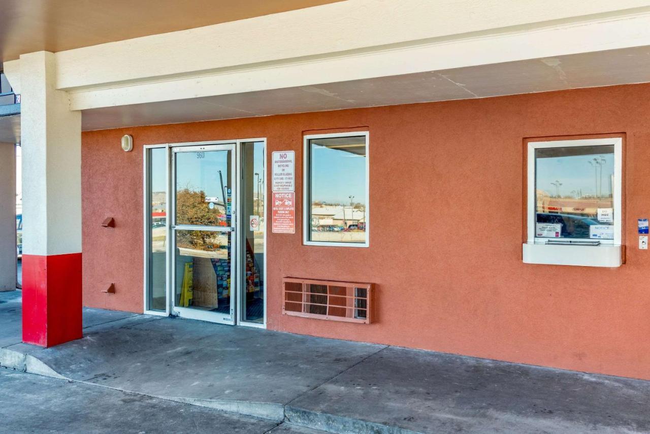 Rodeway Inn Pueblo Exterior foto